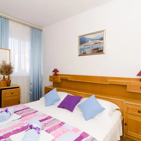 Red Orange דירה *