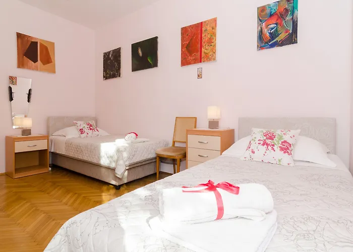 Apartman Red Orange *